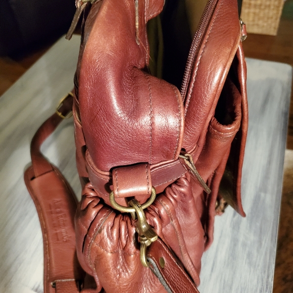 Allen Edmond computer bag/briefcase - Picture 1 of 7